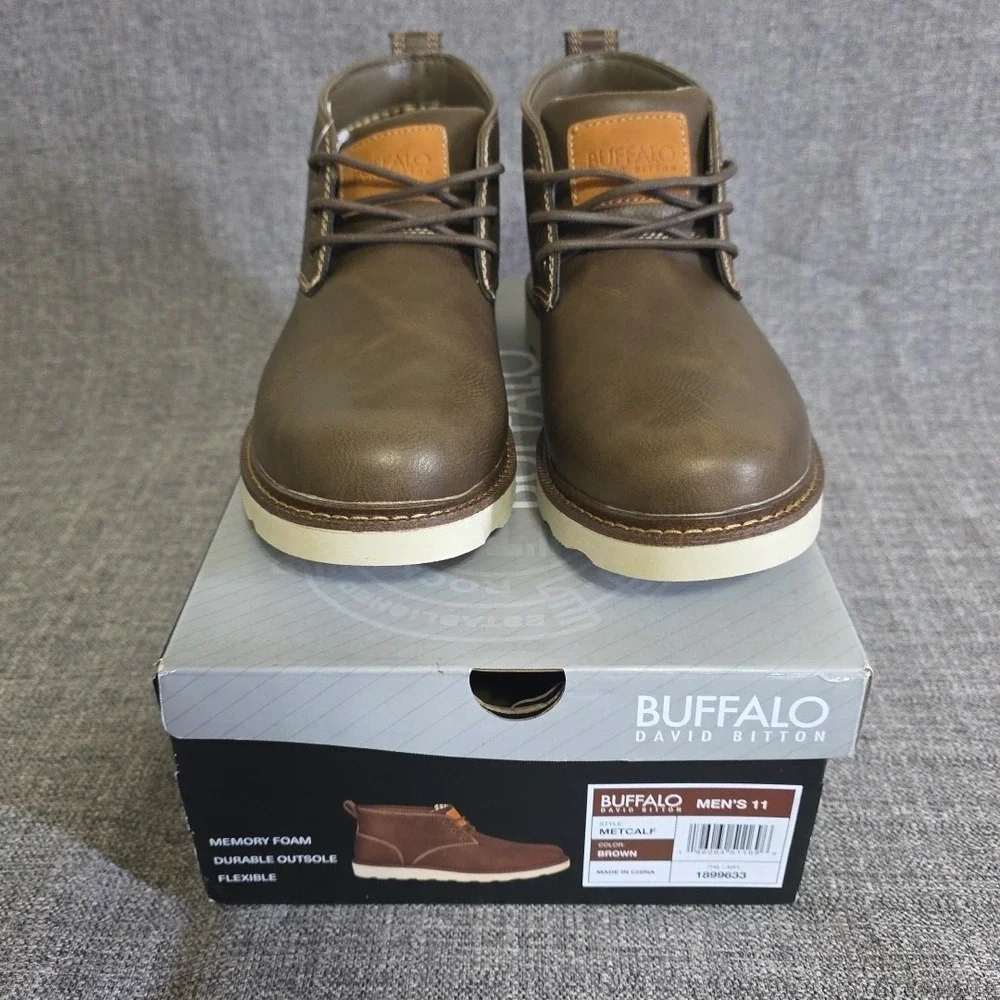 Buffalo David Bitton Metcalf Men's Chukka Boots Brown. US 11. New In Box.